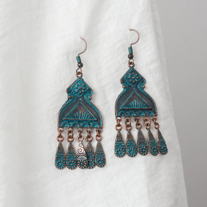 Naušnice-rame sa кисточками od antičkih bronce u obliku эллиптического trokuta, klasicni totem, indijski naušnice, богемные modni nakit