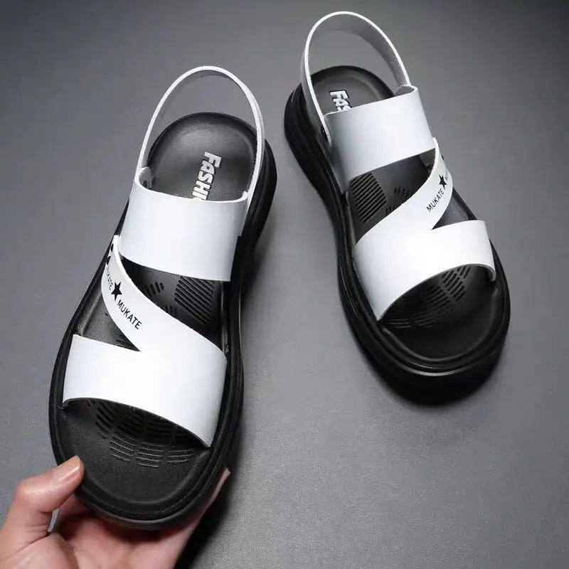 Sandale, Kožne 2023 Nove ljetne papuče Za kupatilo Prozračna plaža Japanke Obuća Modni Branded Cipele Slajdova Muške Bijele