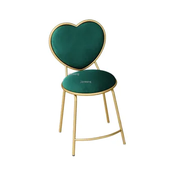 Pink skandinavski kreativni blagovaona stolice, zlatni Metalni krivotvorenu stolica u obliku srca, caffe-lezaljka za nokte, jednostavan toaletni stolac
